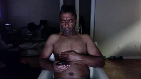 Snapshot of wildnight007 chatting on 2, 1, 2025 wildnight007 online show from 2, 1, 2025