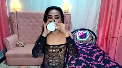 Snapshot of wildnika chatting on 19, 10, 2025 wildnika online show from 19, 10, 2025
