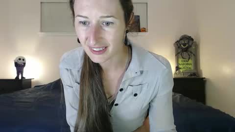 WildRose L - check my Pinned tweet if you dont see me online within 5 minutes after Ive sent email notifications online show from 18, 10, 2025