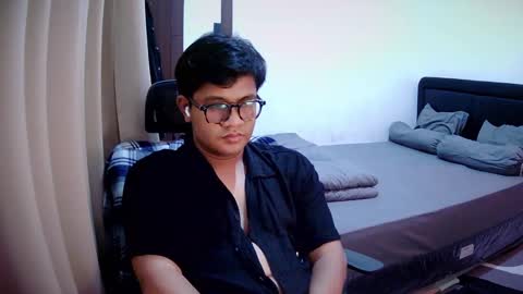 Snapshot of wildynight chatting on 23, 12, 2024 Wildy online show from 23, 12, 2024