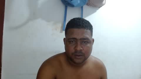 Snapshot of wilintom483797 chatting on 12, 1, 2025 wilintom y sharon online show from 12, 1, 2025