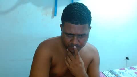 Snapshot of wilintom483797 chatting on 19, 1, 2025 wilintom y sharon online show from 19, 1, 2025