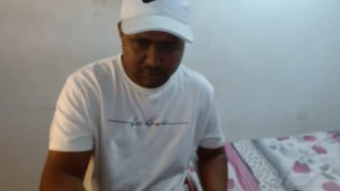 Snapshot of wilintom483797 chatting on 6, 2, 2025 wilintom y sharon online show from 6, 2, 2025