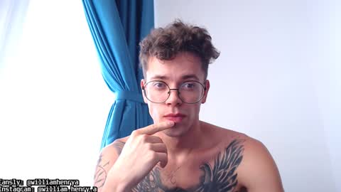 Snapshot of william_henry_a chatting on 7, 2, 2025 William online show from 7, 2, 2025