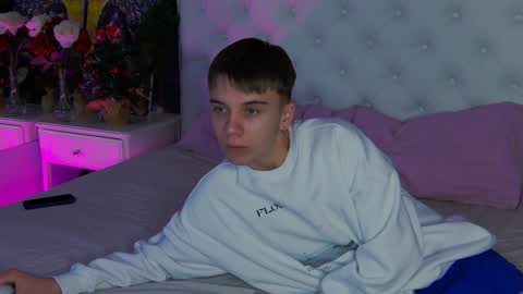 Snapshot of william_ross chatting on 6, 1, 2025 will online show from 6, 1, 2025