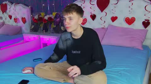 Snapshot of william_ross chatting on 17, 2, 2025 will online show from 17, 2, 2025