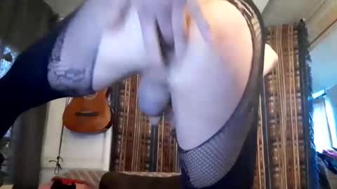 Snapshot of willinganalslut13 chatting on 23, 1, 2025 willinganalslut13 online show from 23, 1, 2025