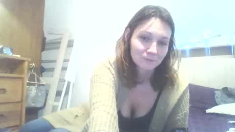 Snapshot of willorose123 chatting on 29, 10, 2025 willorose123 online show from 29, 10, 2025