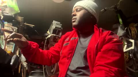 aye mane all yall except nasty need to hit the muhfuggin follow online show from 7, 1, 2025