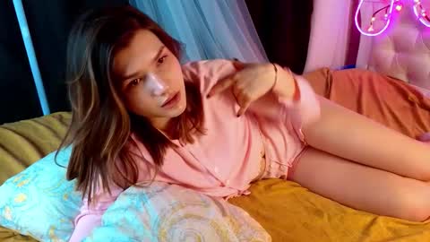 Snapshot of wilmajonson chatting on 3, 3, 2026 Vicki3 online show from 3, 3, 2026