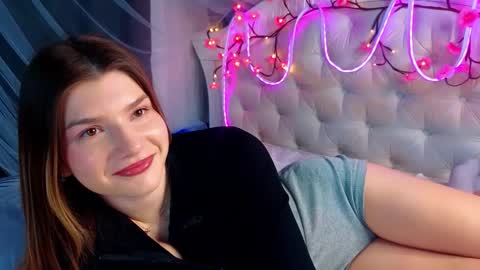 Snapshot of wilmajonson chatting on 9, 3, 2026 Vicki3 online show from 9, 3, 2026