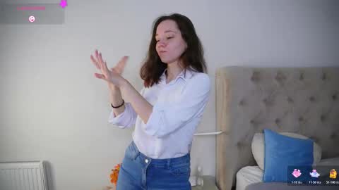 for u Alise online show from 21, 11, 2025