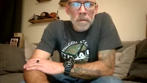 wingnutt765733 online show from 10, 2, 2026