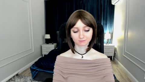 Amber online show from 1, 2, 2025