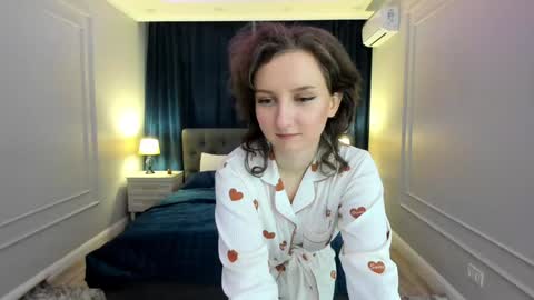 Amber online show from 8, 2, 2025