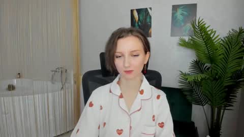 Amber online show from 14, 2, 2025