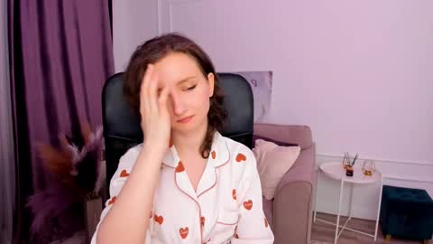 Amber online show from 18, 2, 2025