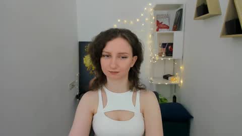 Amber online show from 25, 2, 2025