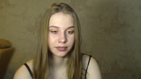 wira_witch online show from 17, 2, 2025