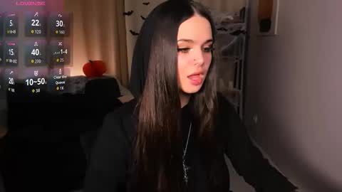 Snapshot of witchwitchblade chatting on 29, 10, 2025 the ketty online show from 29, 10, 2025