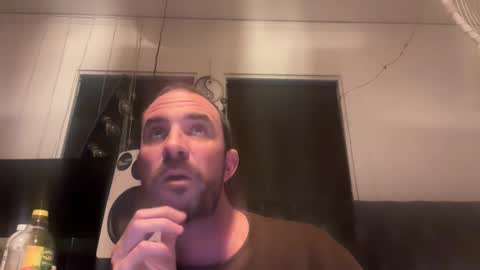 Snapshot of wizard310 chatting on 15, 12, 2025 wizard310 online show from 15, 12, 2025