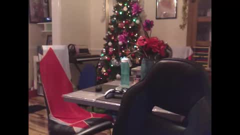 Snapshot of wobble444 chatting on 6, 1, 2026 wobble444 online show from 6, 1, 2026