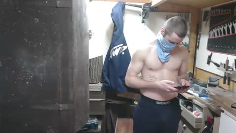 wolf021221 online show from 14, 12, 2025