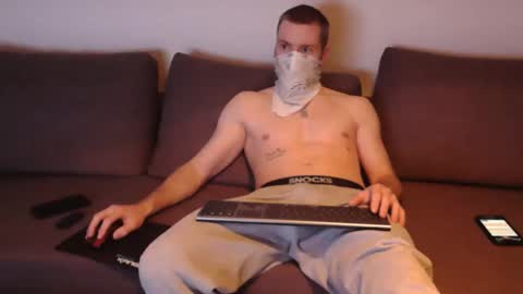 wolf021221 online show from 5, 4, 2026