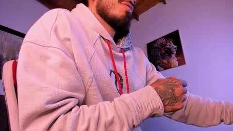 Snapshot of wolferatus chatting on 31, 10, 2025 wolferatus online show from 31, 10, 2025