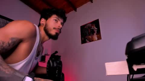 Snapshot of wolferatus chatting on 1, 11, 2025 wolferatus online show from 1, 11, 2025