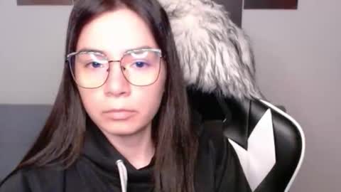 Alex online show from 11, 11, 2025