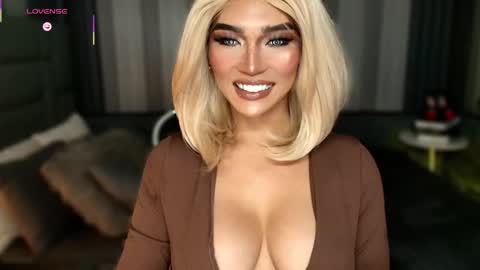 Julia online show from 30, 11, 2025