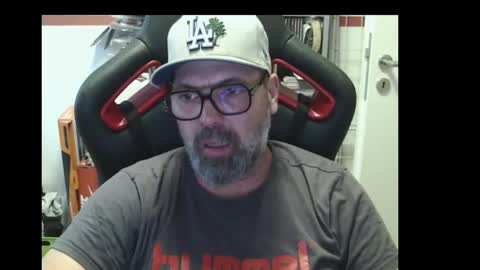 Adam online show from 8, 9, 2025