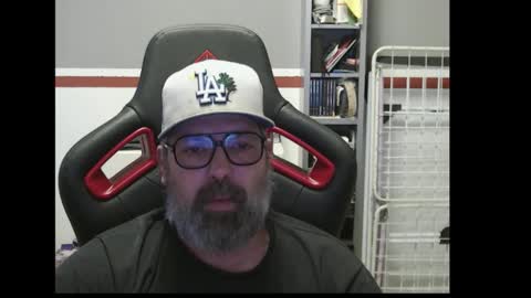 Adam online show from 21, 10, 2025