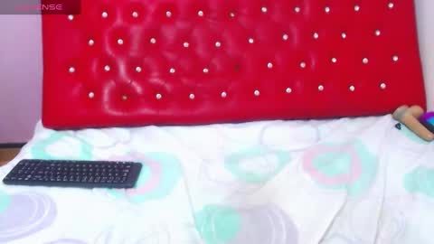   online show from 26, 1, 2025