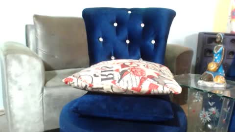 Snapshot of wonderfullight chatting on 7, 12, 2024 SHENIEL RODRIGUEZ online show from 7, 12, 2024