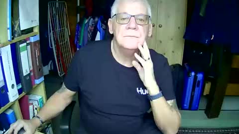 Always Horny online show from 4, 12, 2025