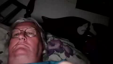 woodpecker115 online show from 22, 11, 2025