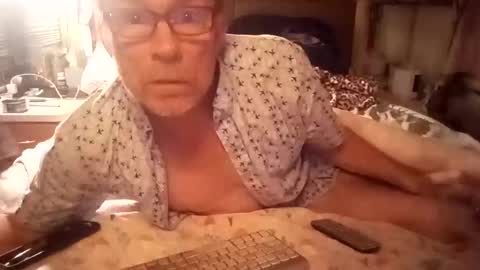 woodywood online show from 7, 10, 2025