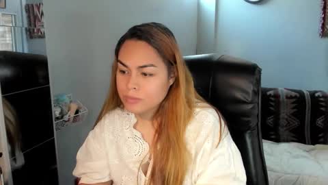 Snapshot of workingbabe41688 chatting on 2, 11, 2025 workingbabe41688 online show from 2, 11, 2025