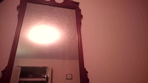 Snapshot of wribry83 chatting on 21, 10, 2025 wribry83 online show from 21, 10, 2025