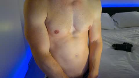 Snapshot of wrigley2024 chatting on 3, 12, 2024 wrigley2024 online show from 3, 12, 2024