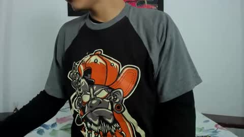 Snapshot of wyatt_2 chatting on 18, 11, 2025 wyatt online show from 18, 11, 2025