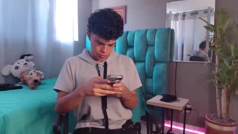 Snapshot of wyatt_444 chatting on 23, 1, 2025 wyatt online show from 23, 1, 2025