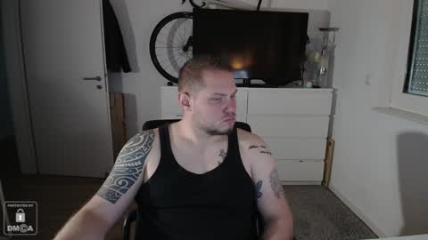 x19marco93x online show from 8, 12, 2024