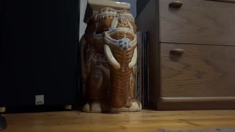 Just gucken und Mitwixerinnen finden. online show from 4, 11, 2025