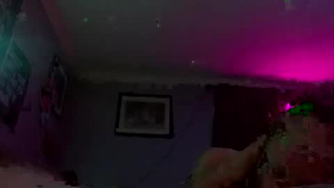 Snapshot of x7i3zuvfcwxym8naezgb chatting on 1, 11, 2025 Whatyouwantbest online show from 1, 11, 2025