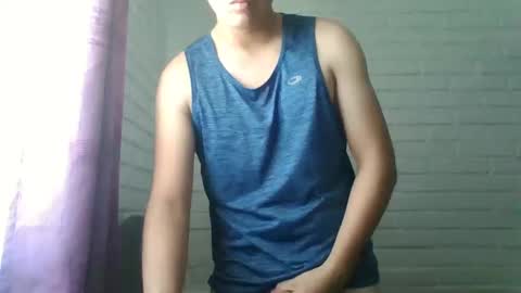 x_andrescam online show from 10, 3, 2025