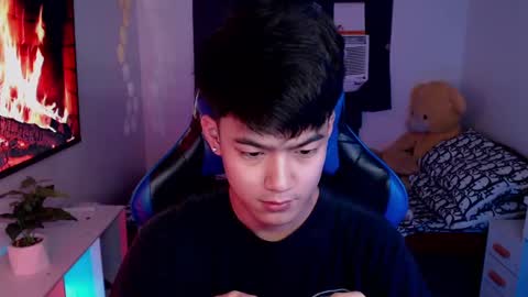 Prince Aldrian  online show from 17, 2, 2025