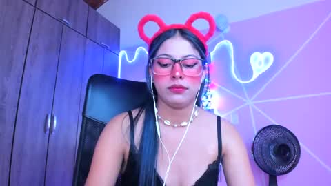 XALLYSONX online show from 14, 1, 2025